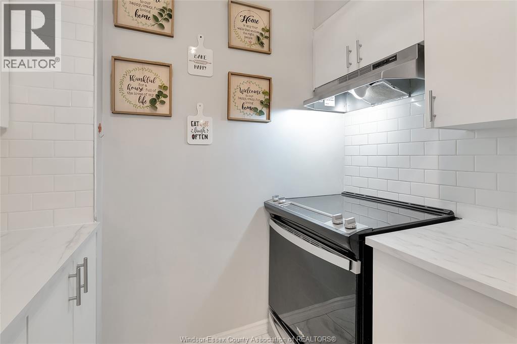 6635 Thornberry Unit# 387, Windsor, ON - Indoor Photo Showing Kitchen