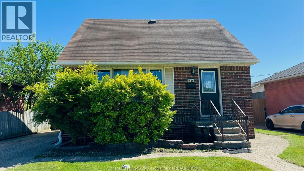 3519 Tecumseh Road West, Windsor, ON - Outdoor