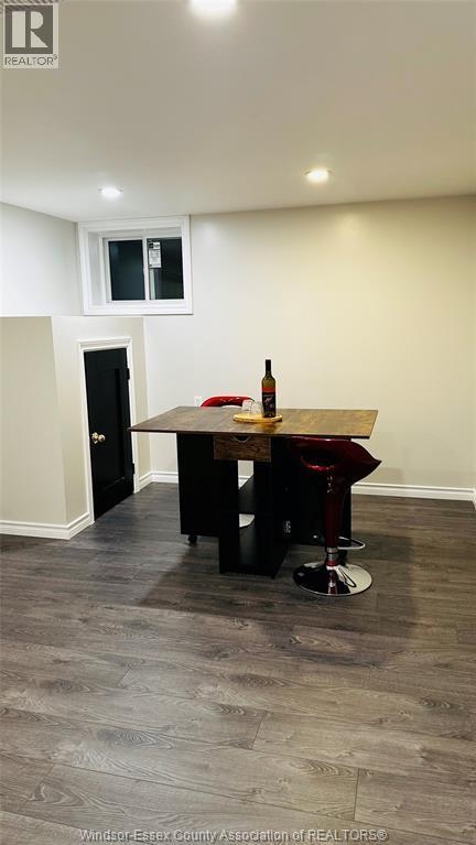 3519 Tecumseh Road West, Windsor, ON - Indoor