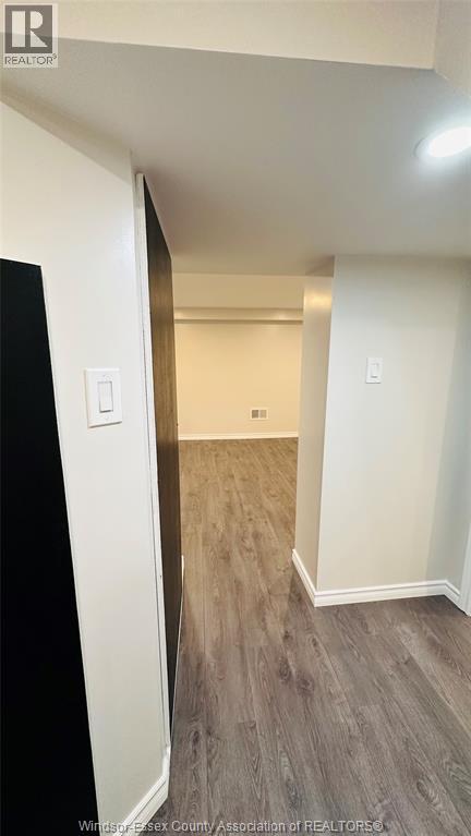 3519 Tecumseh Road West, Windsor, ON - Indoor Photo Showing Other Room