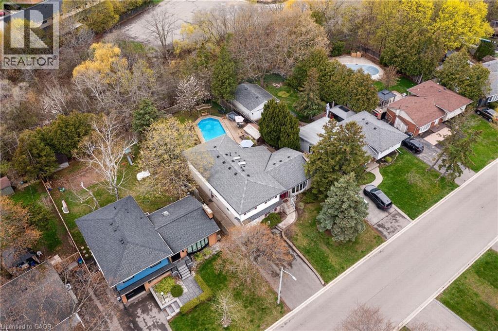 5119 Cherryhill Crescent, Burlington, ON - Outdoor With View