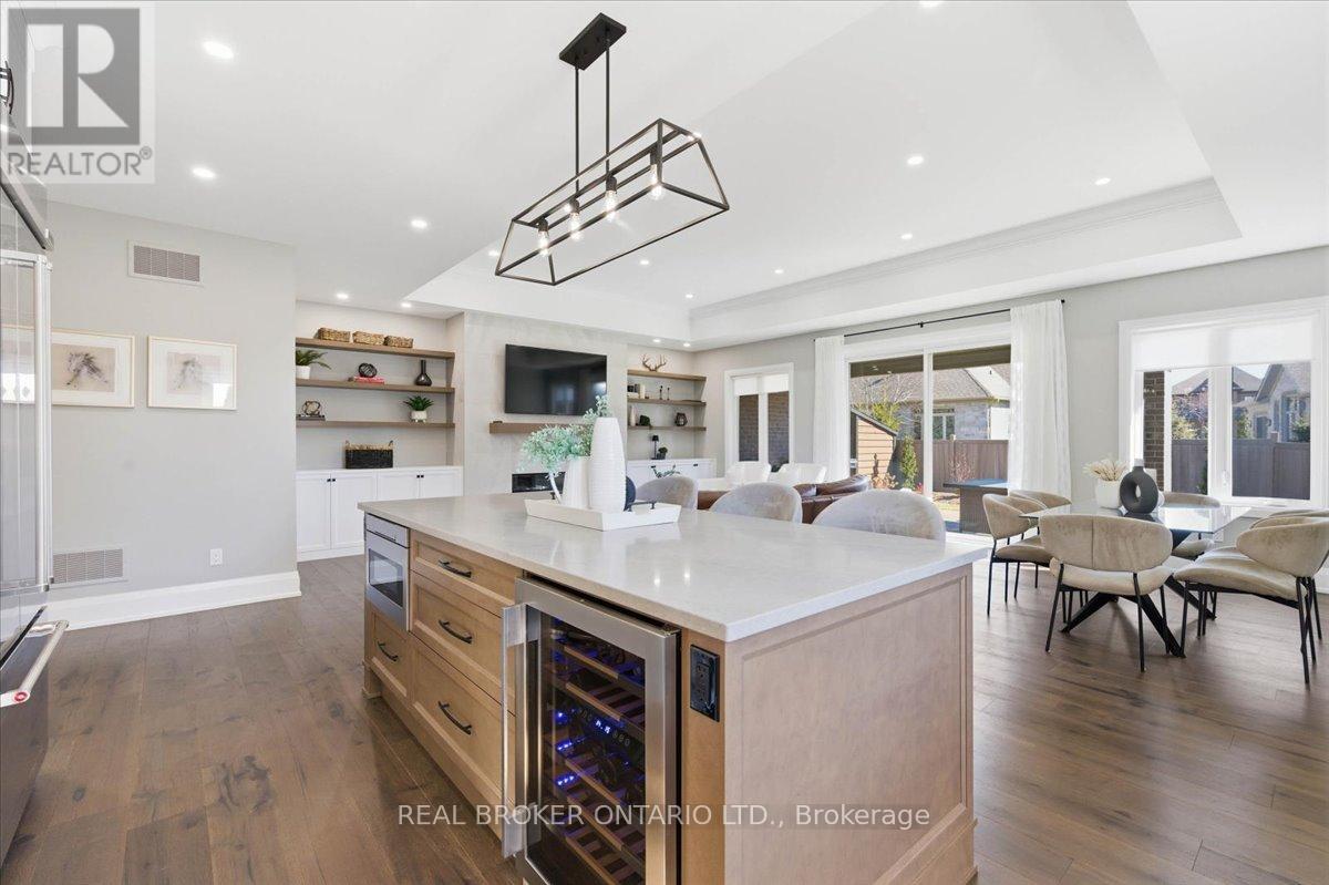 15 Langton Drive, Kitchener, ON - Indoor