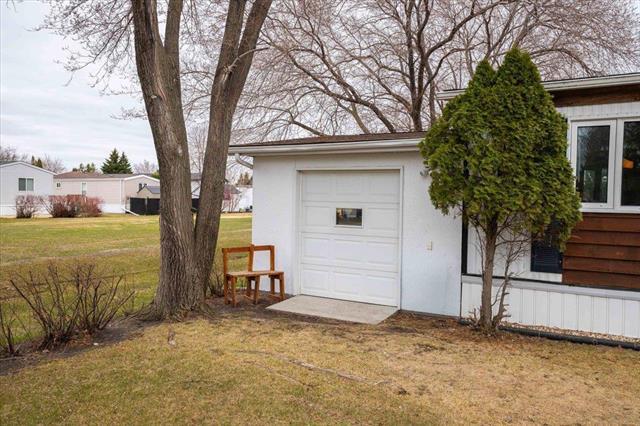 20 Spine Dr, Winnipeg, MB