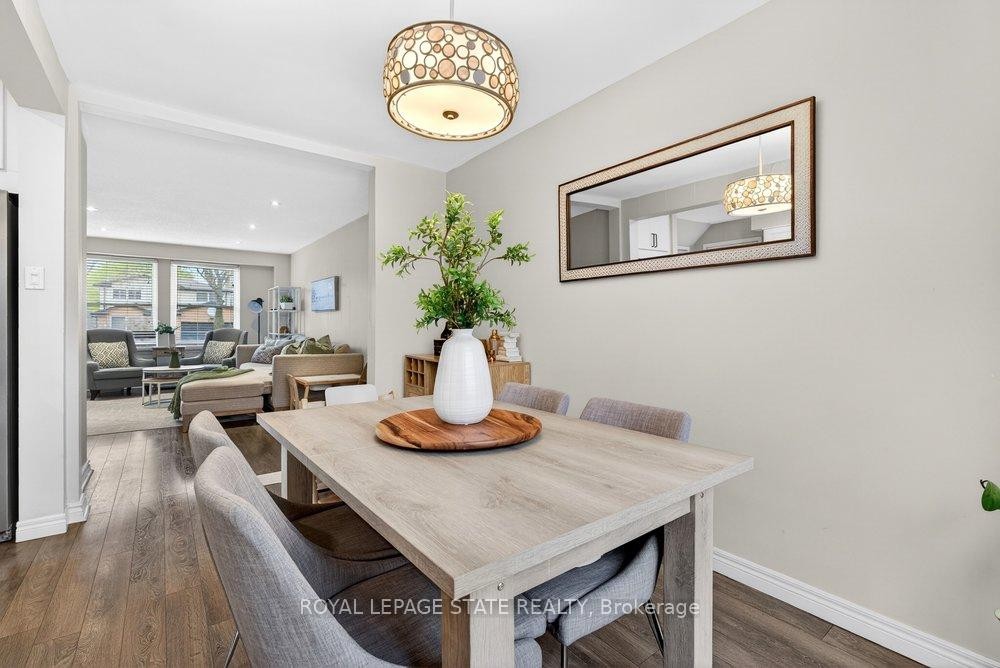 2233 Melissa Crescent, Burlington, ON