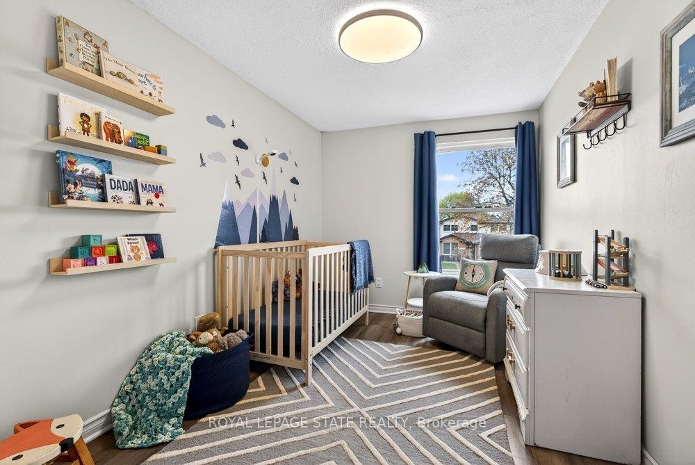 2233 Melissa Crescent, Burlington, ON