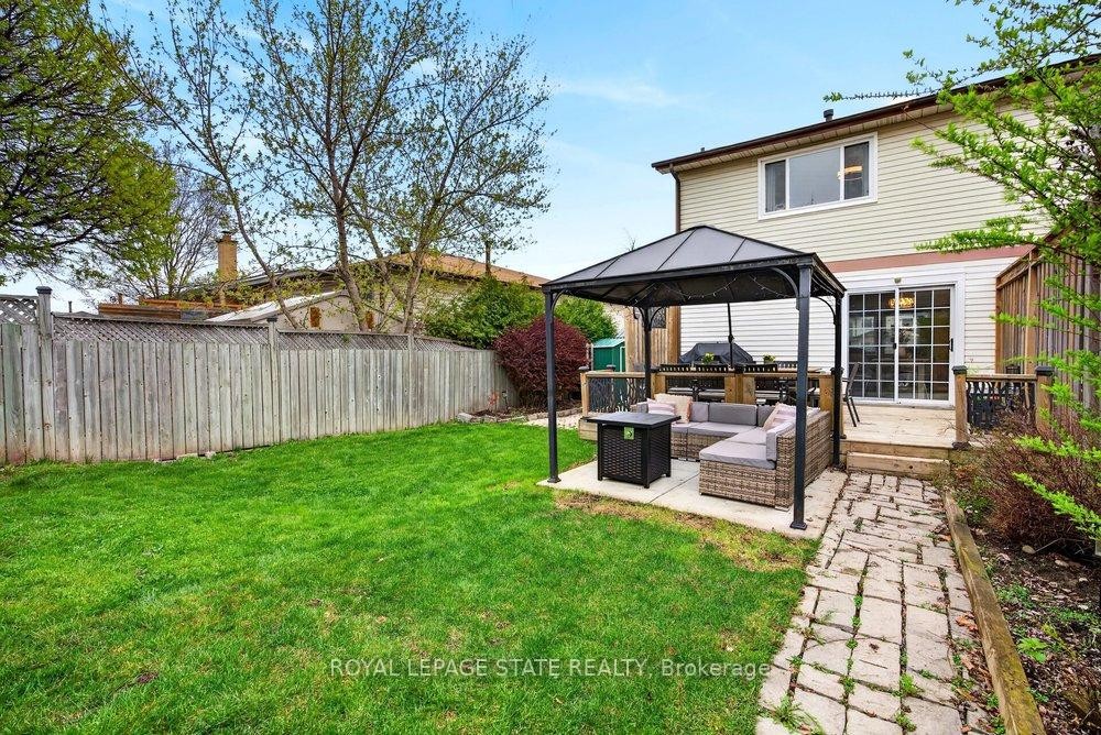 2233 Melissa Crescent, Burlington, ON