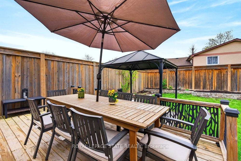 2233 Melissa Crescent, Burlington, ON