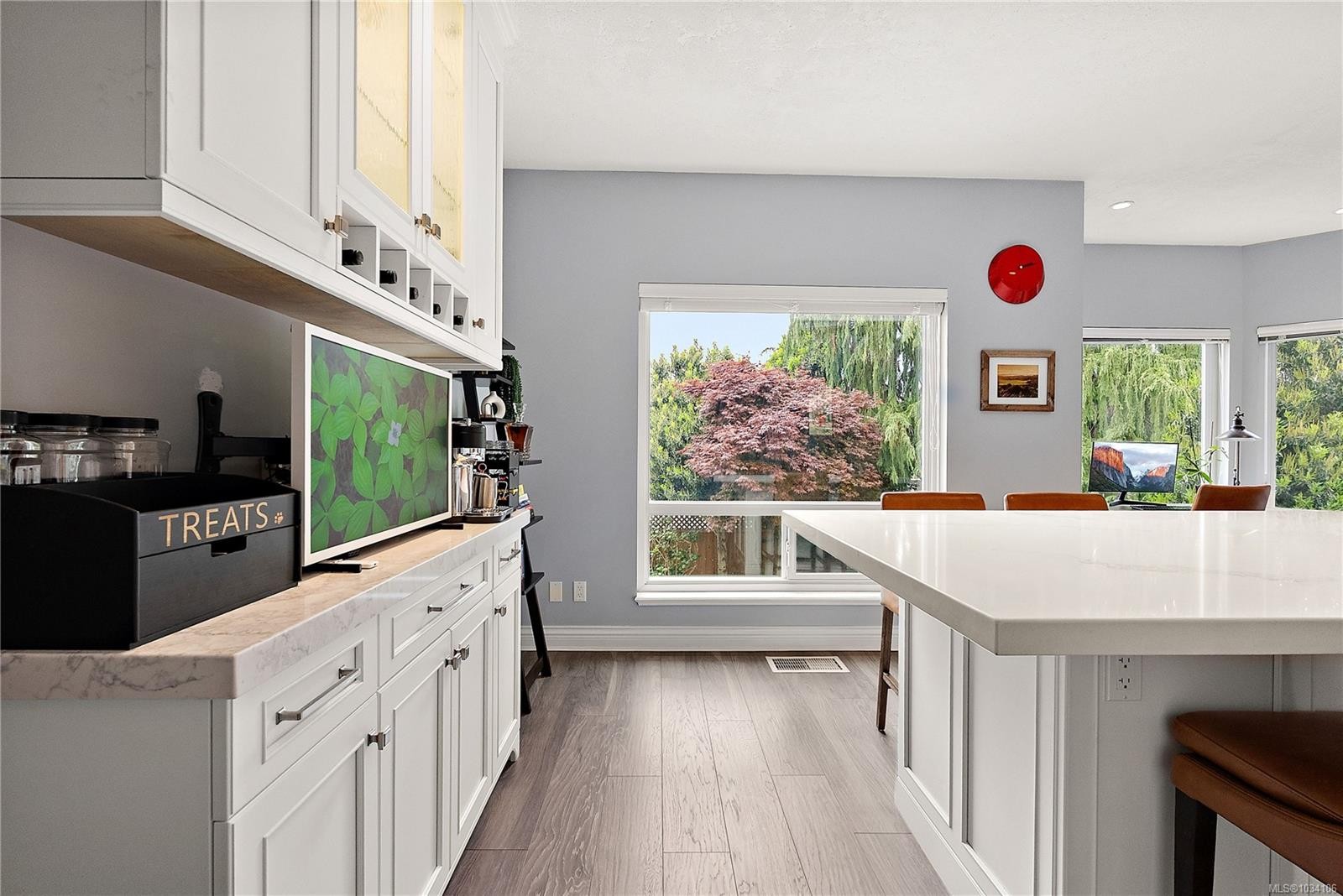 207 Quebec St, Victoria, BC