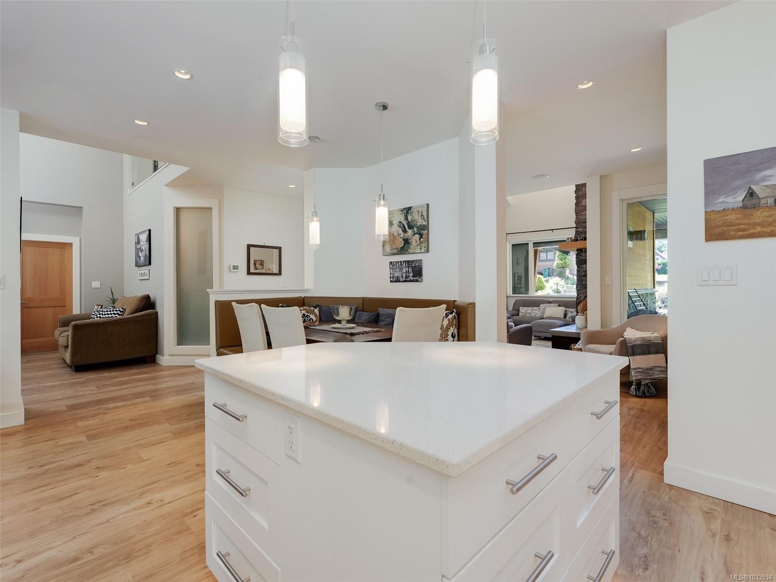 1865 Highland Ridge Rd, Shawnigan Lake, BC