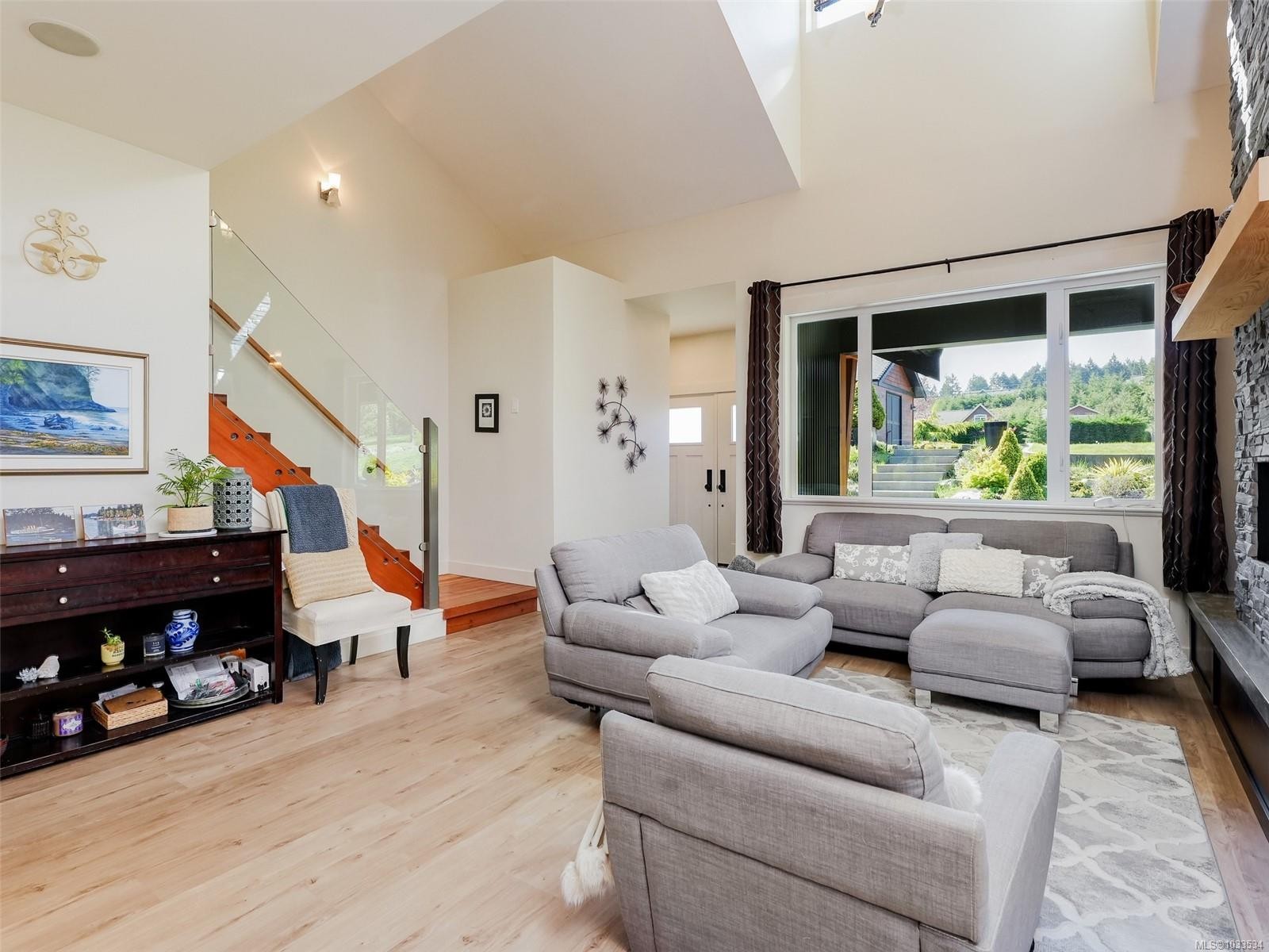 1865 Highland Ridge Rd, Shawnigan Lake, BC