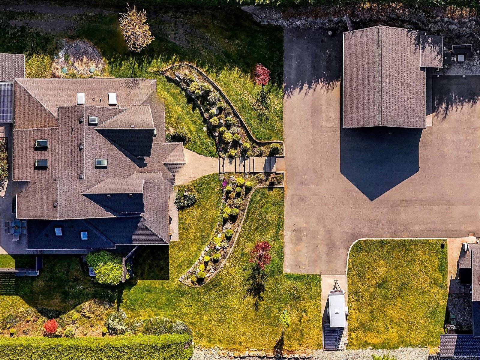 1865 Highland Ridge Rd, Shawnigan Lake, BC