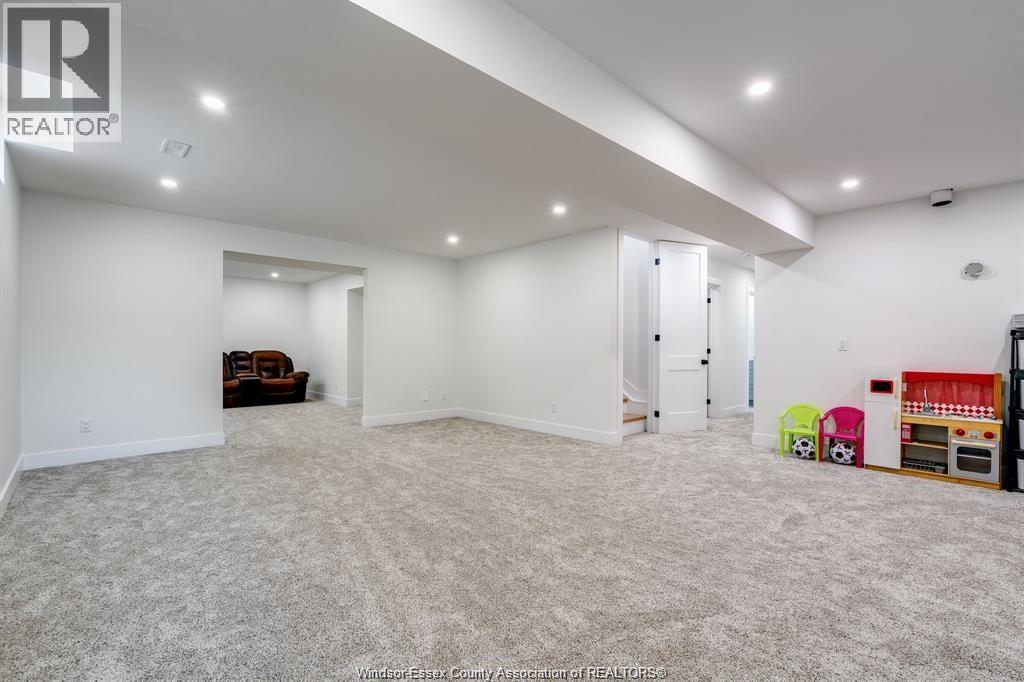 6 Heathview Trail, Leamington, ON - Indoor