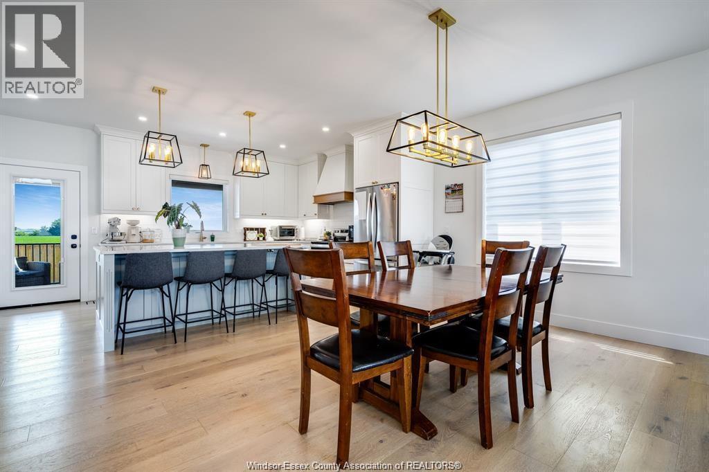 6 Heathview Trail, Leamington, ON - Indoor Photo Showing Dining Room