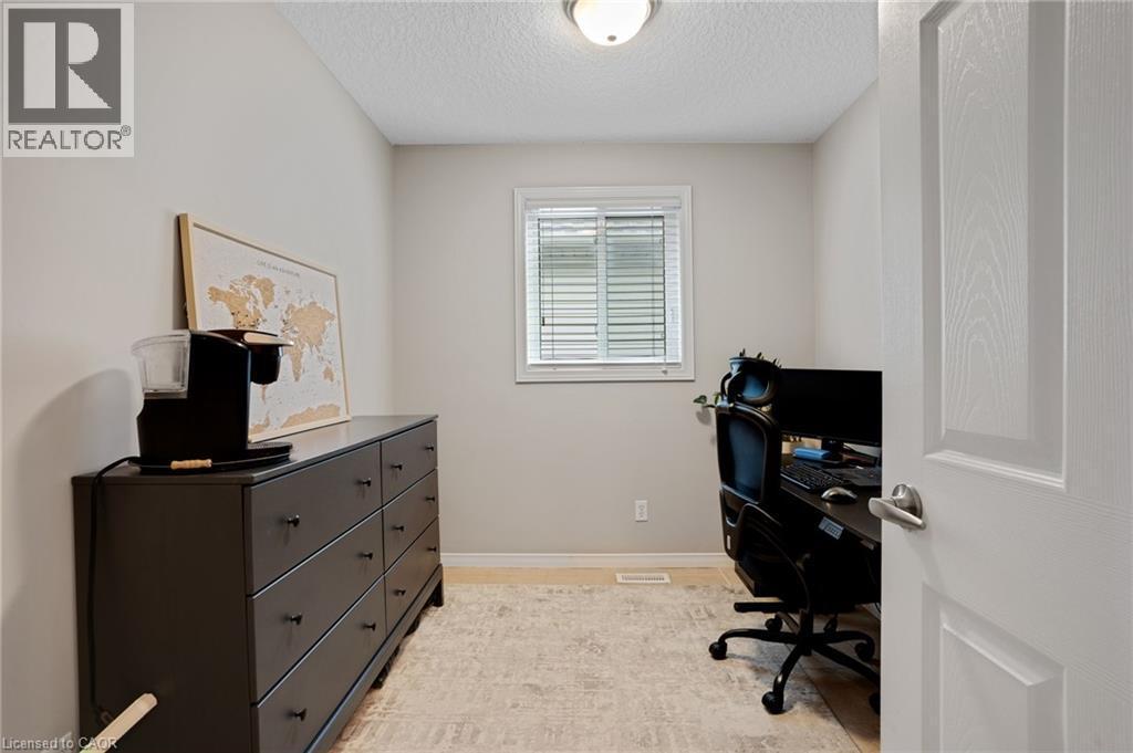 99 Udvari Crescent, Kitchener, ON - Indoor Photo Showing Office
