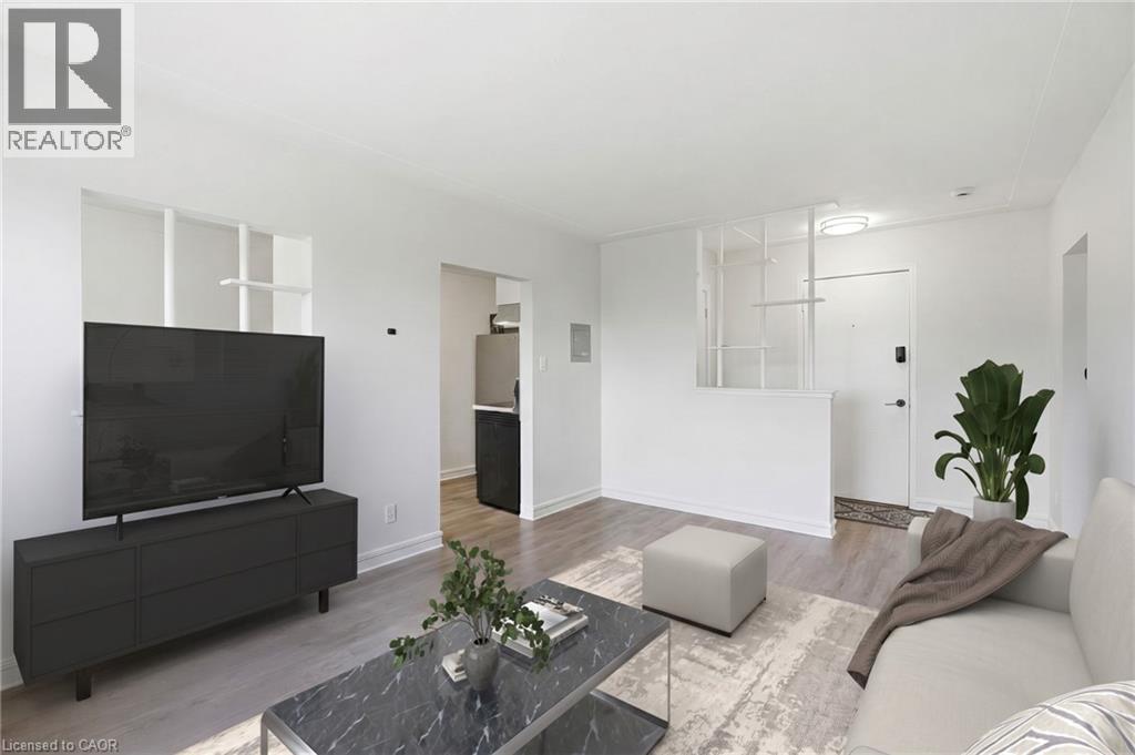 Virtually Staged - 1254 Fennell Avenue E, Hamilton, ON - Indoor Photo Showing Living Room