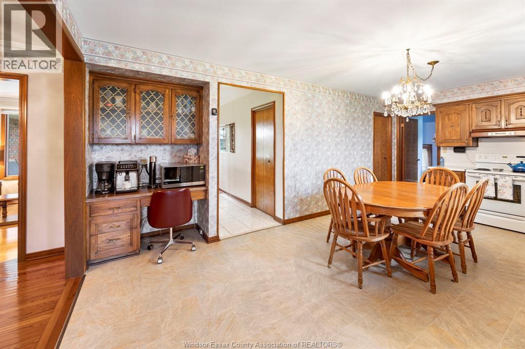 1565 Roxborough, Windsor, ON - Indoor Photo Showing Office