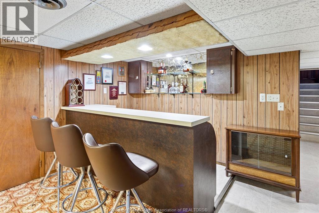 1565 Roxborough, Windsor, ON - Indoor Photo Showing Other Room