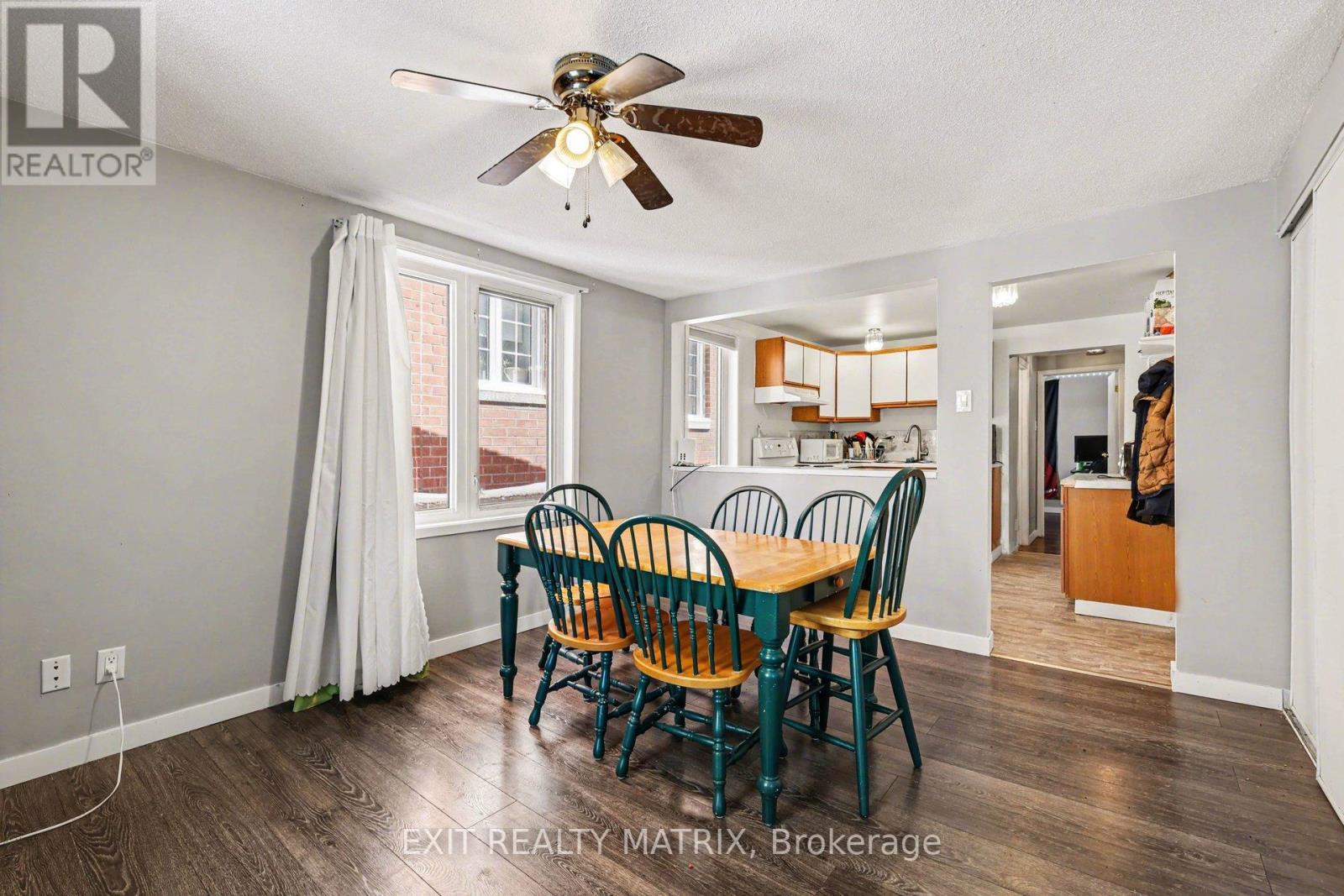 70 Bolton Street, Ottawa, ON - Indoor Photo Showing Dining Room
