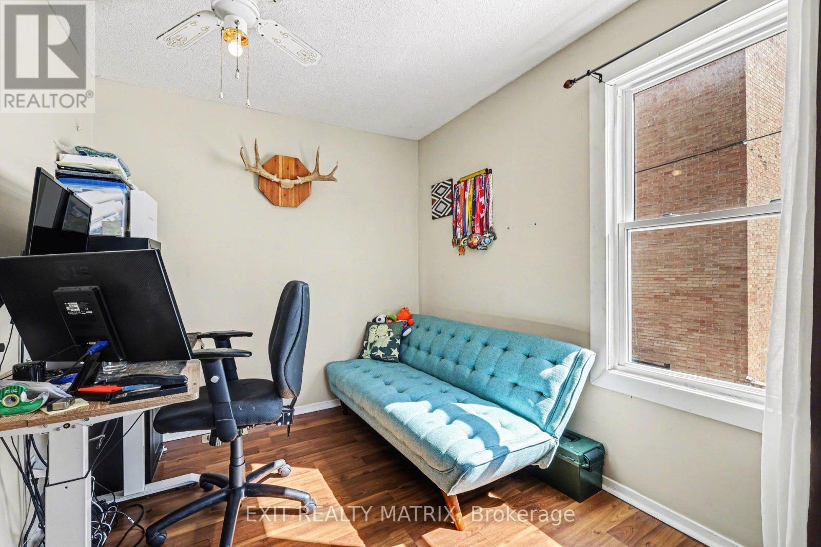 70 Bolton Street, Ottawa, ON - Indoor Photo Showing Other Room