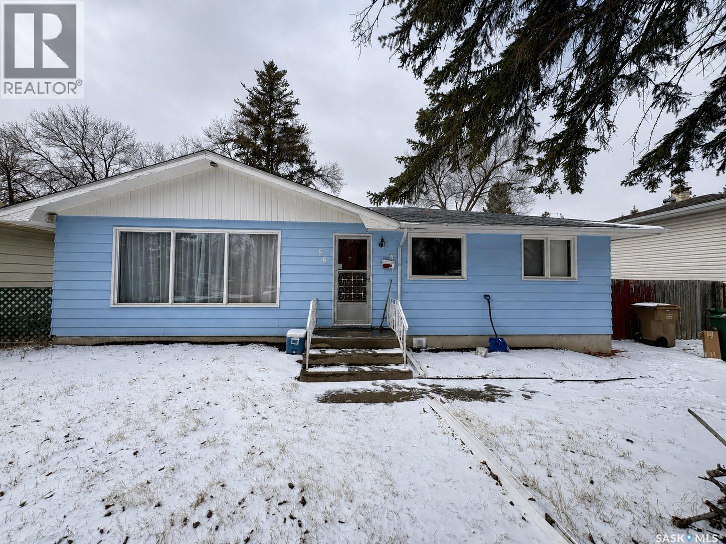 56 Marsh Crescent, Regina, SK - Outdoor