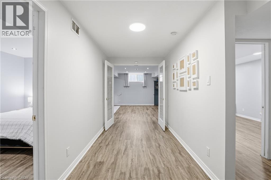 2 Amore Boulevard, Hamilton, ON - Indoor Photo Showing Other Room
