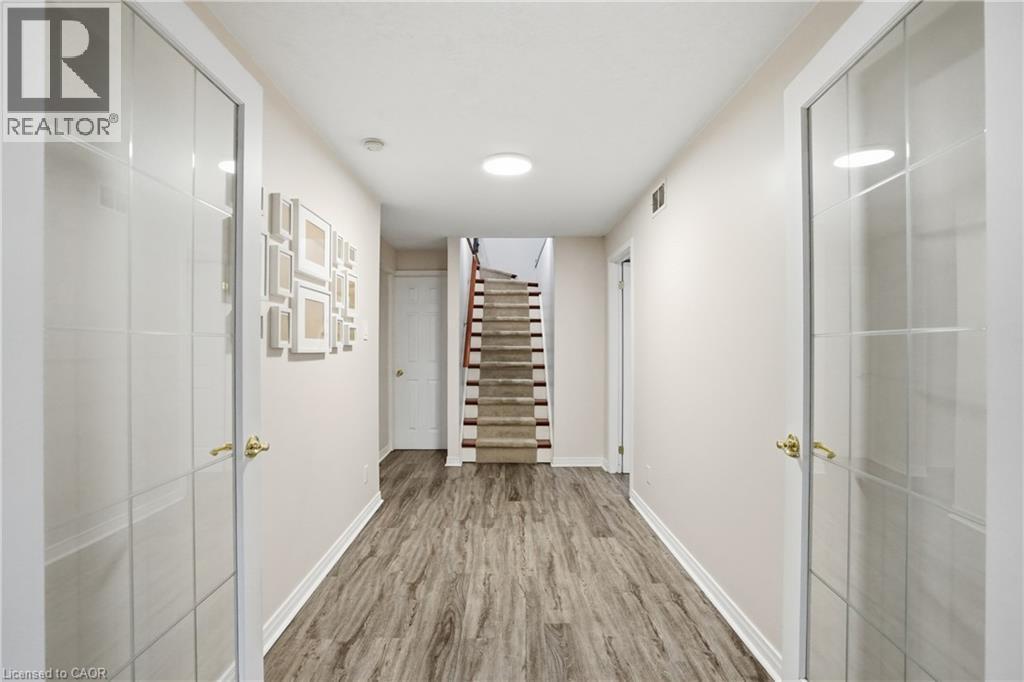 2 Amore Boulevard, Hamilton, ON - Indoor Photo Showing Other Room