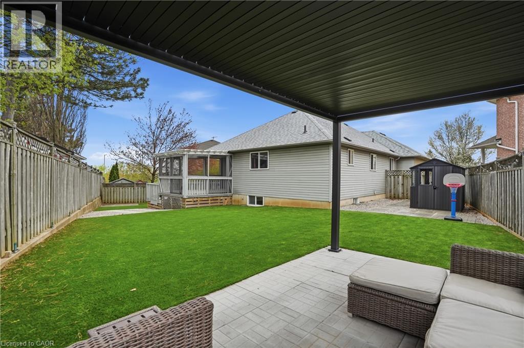 2 Amore Boulevard, Hamilton, ON - Outdoor With Deck Patio Veranda With Backyard With Exterior