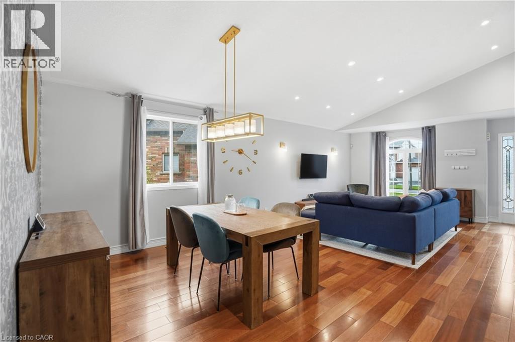 2 Amore Boulevard, Hamilton, ON - Indoor
