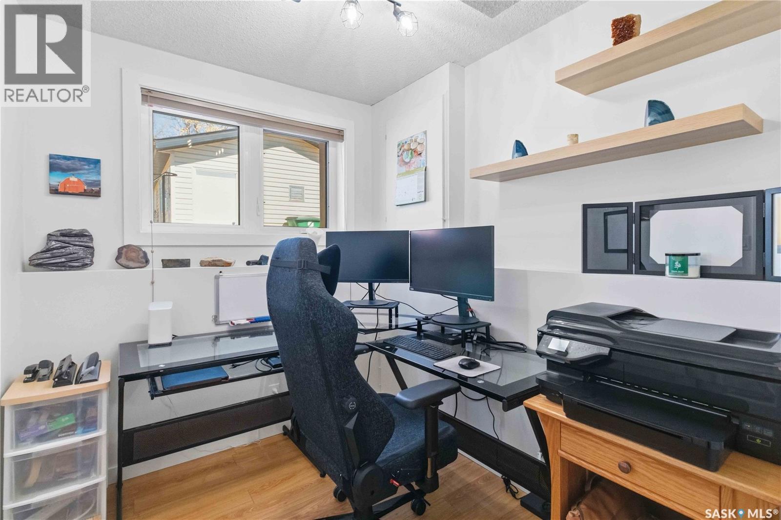 363 Candle Crescent, Saskatoon, SK - Indoor Photo Showing Office