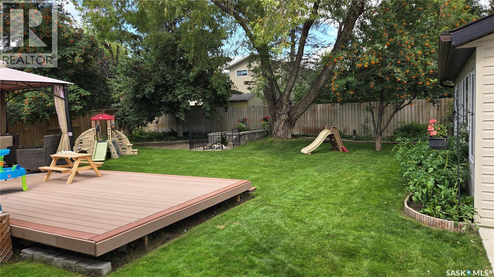363 Candle Crescent, Saskatoon, SK - Outdoor With Deck Patio Veranda With Backyard