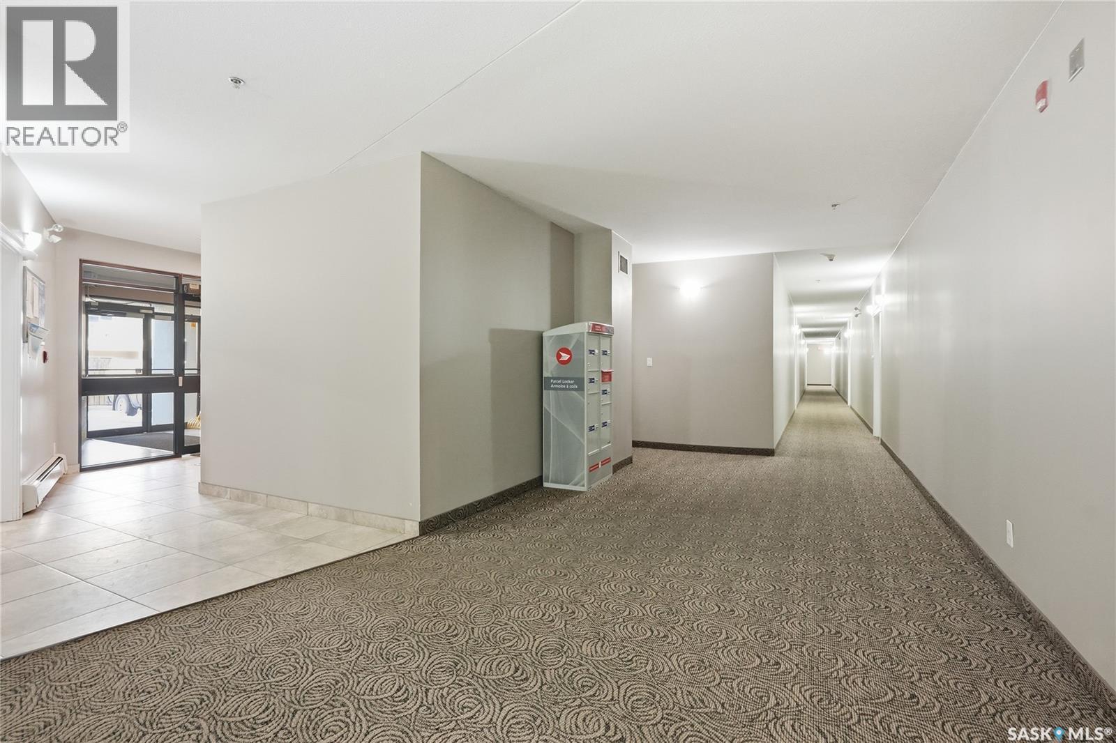 101 110 Hampton Circle, Saskatoon, SK - Indoor Photo Showing Other Room