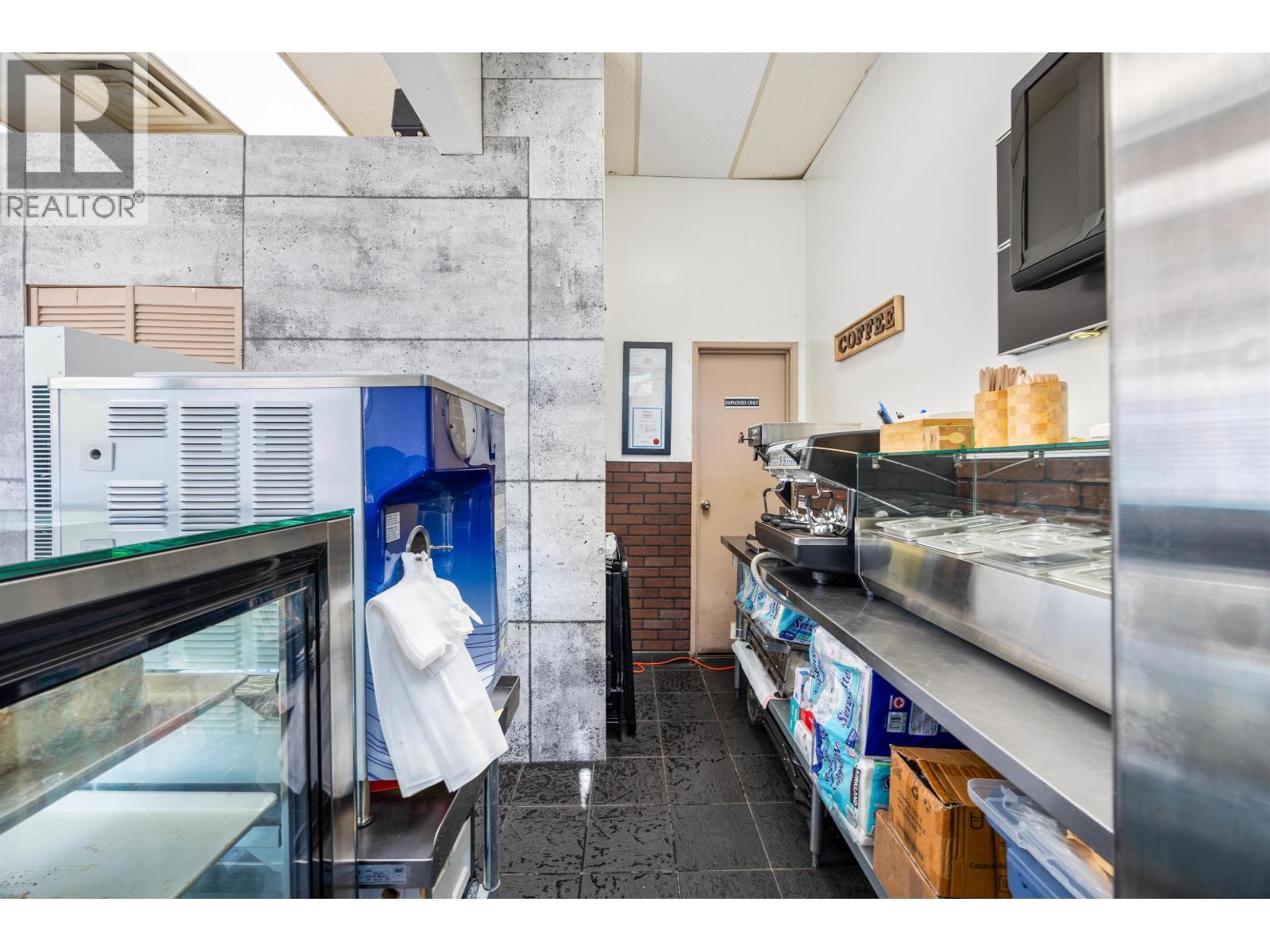 1111 Davie Street, Vancouver, BC