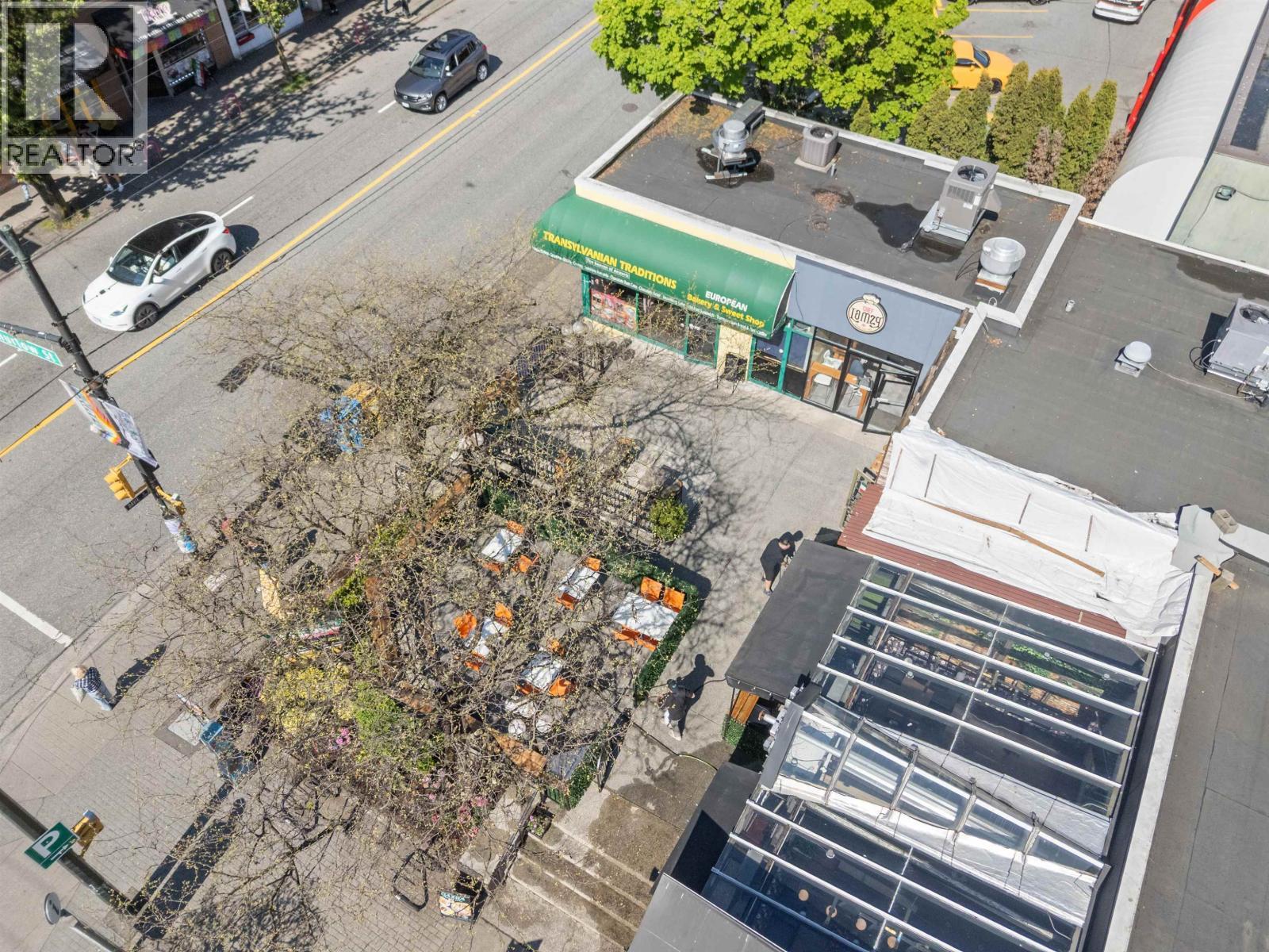 1111 Davie Street, Vancouver, BC