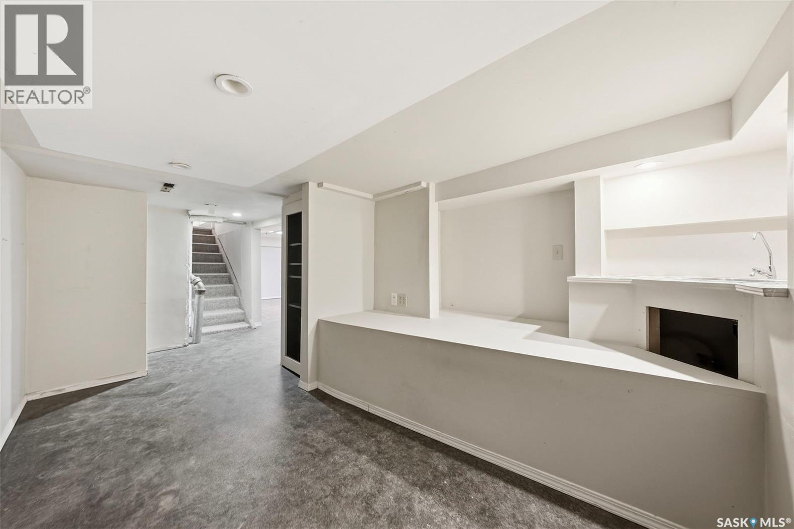 1336 H Avenue N, Saskatoon, SK - Indoor Photo Showing Other Room