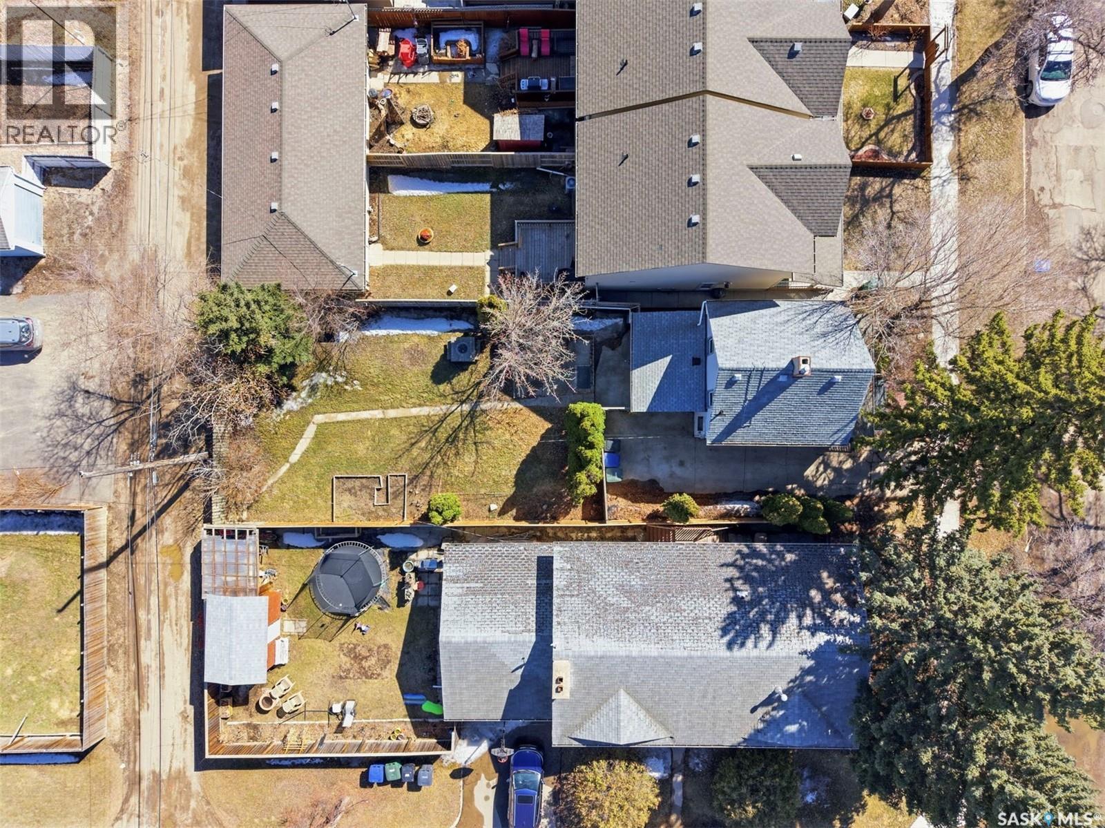 1336 H Avenue N, Saskatoon, SK - Outdoor