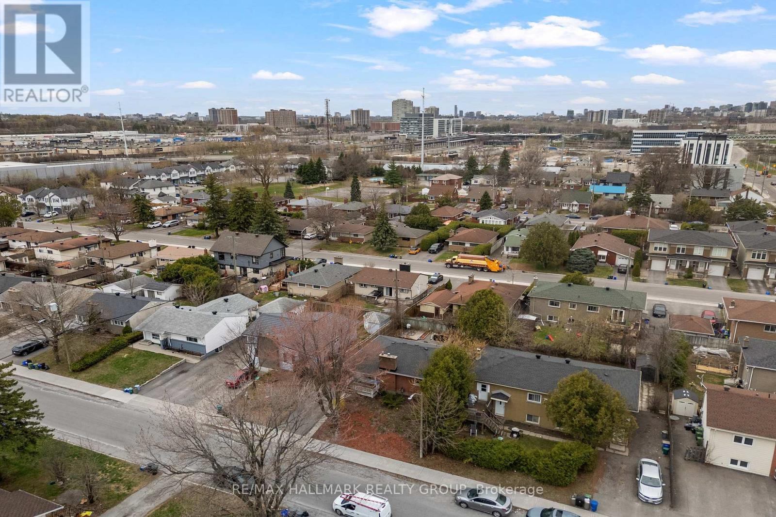 1318 Avenue Q, Ottawa, ON - Outdoor With View