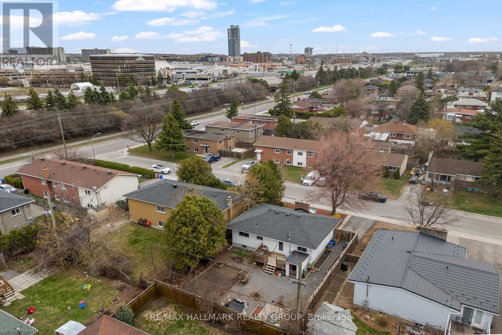 1318 Avenue Q, Ottawa, ON - Outdoor With View