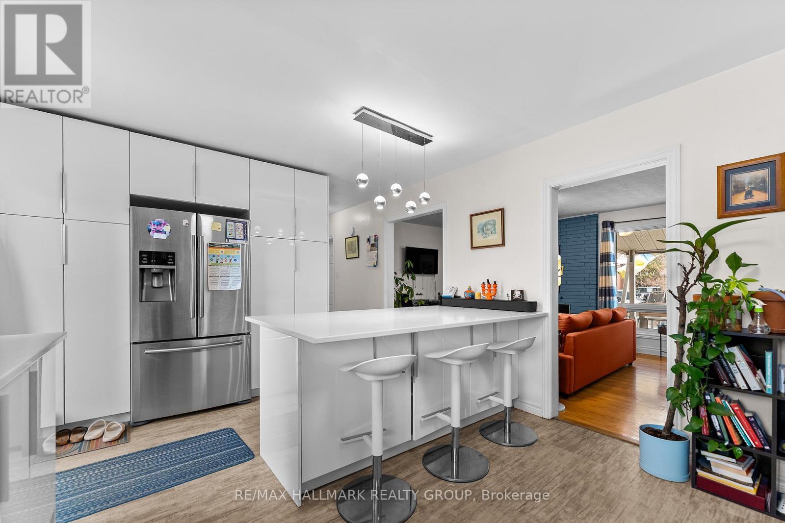 1318 Avenue Q, Ottawa, ON - Indoor Photo Showing Kitchen