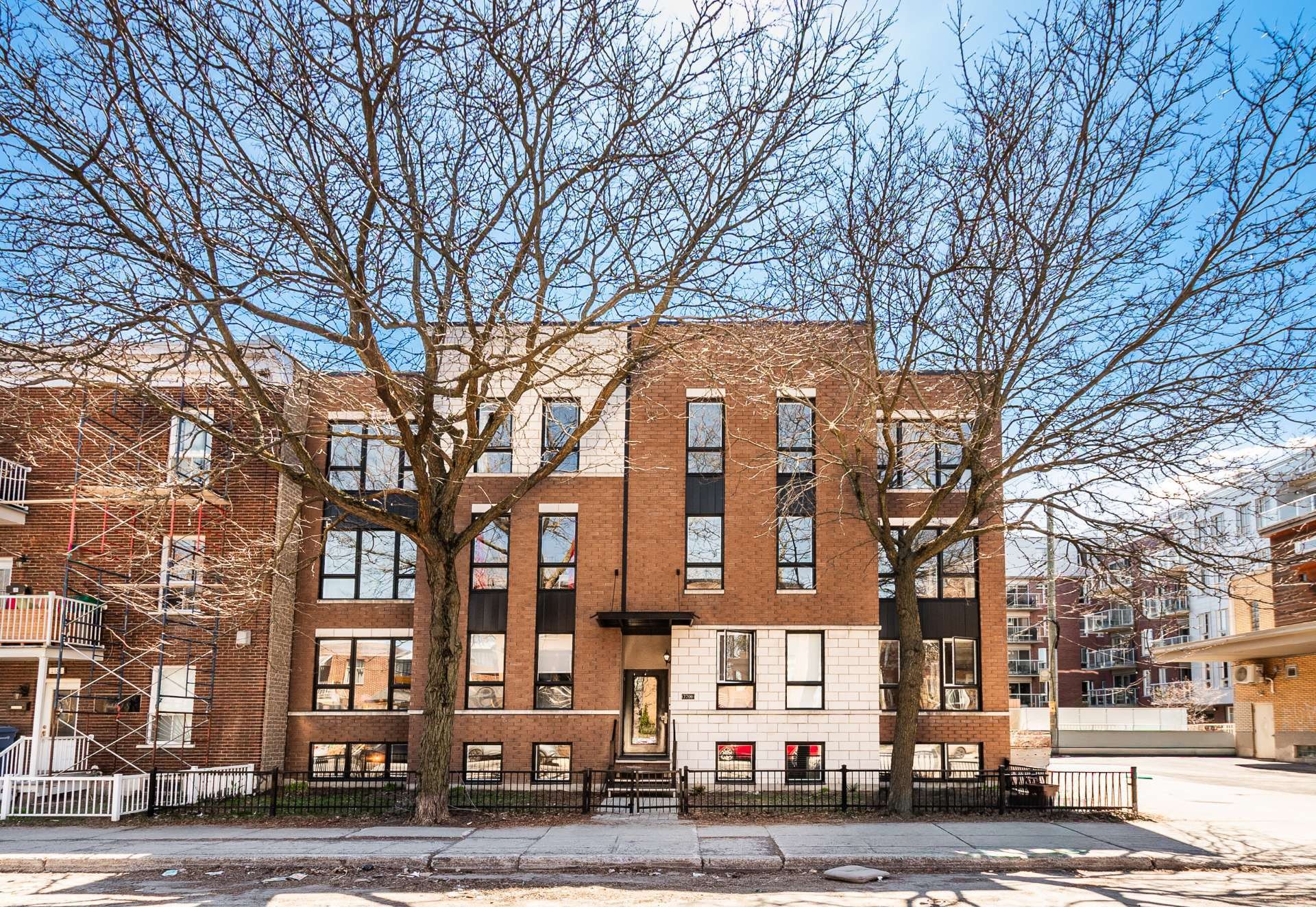 Front of Structure - 1-2200 Av. Letourneux, Montréal (Mercier/Hochelaga-Maisonneuve), QC - Outdoor With Facade