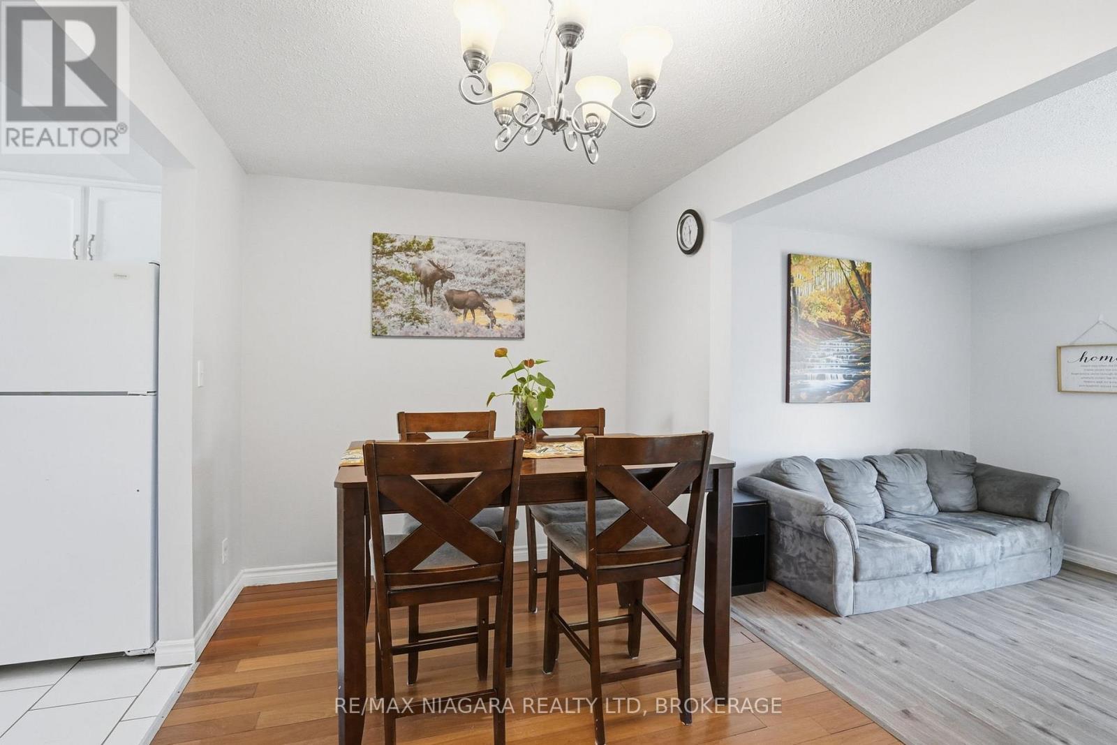 64 - 151 Linwell Road, St. Catharines (Lakeport), ON - Indoor Photo Showing Dining Room