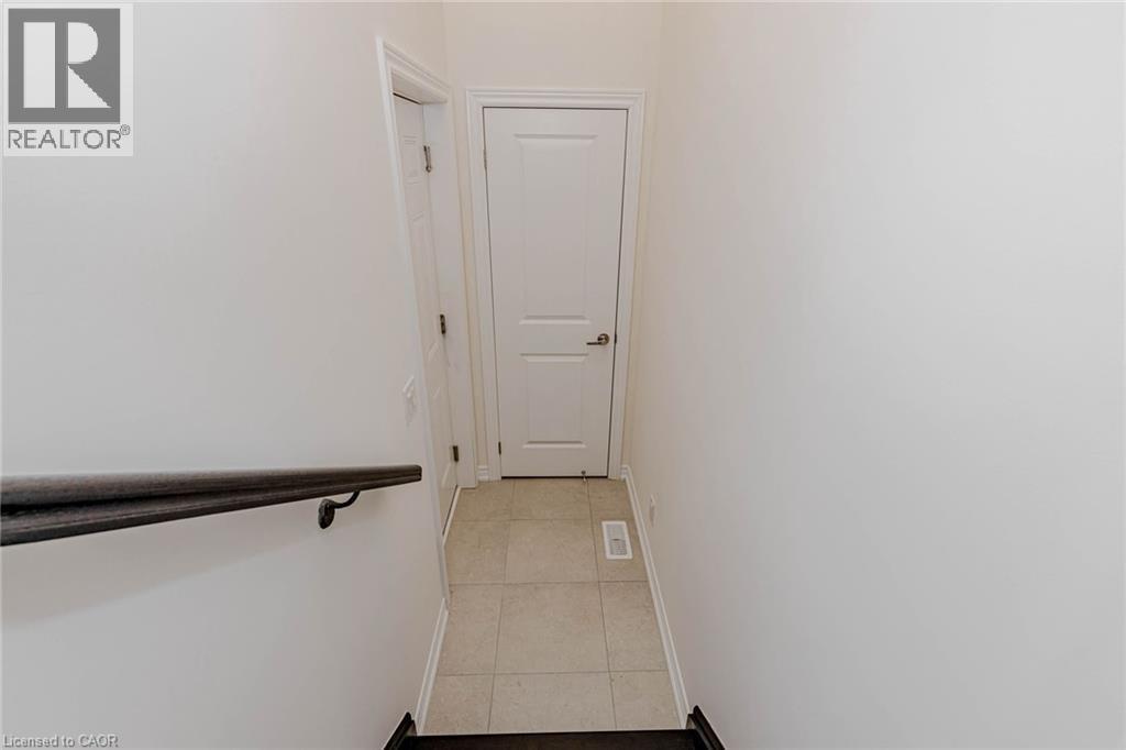 172 Beckview Drive, Kitchener, ON - Indoor Photo Showing Other Room