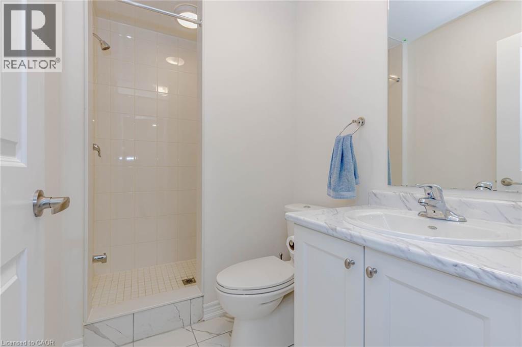 172 Beckview Drive, Kitchener, ON - Indoor Photo Showing Bathroom