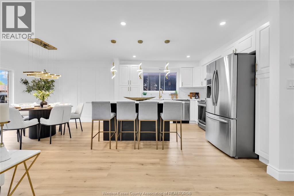 10540 Halstead, Windsor, ON - Indoor