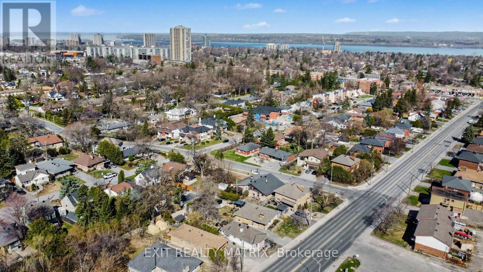 1864 Lenester Avenue, Ottawa, ON - Outdoor With View