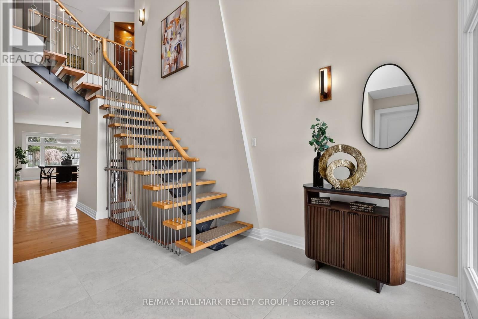 1934 Lenester Avenue, Ottawa, ON - Indoor Photo Showing Other Room
