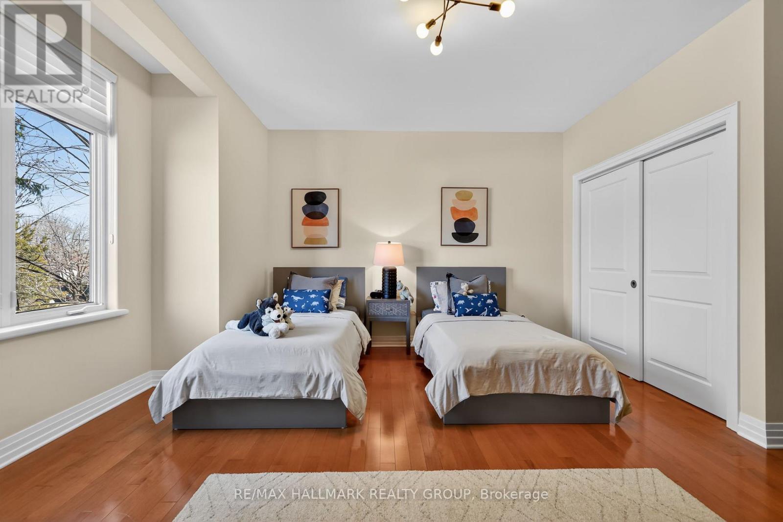 1934 Lenester Avenue, Ottawa, ON - Indoor Photo Showing Bedroom