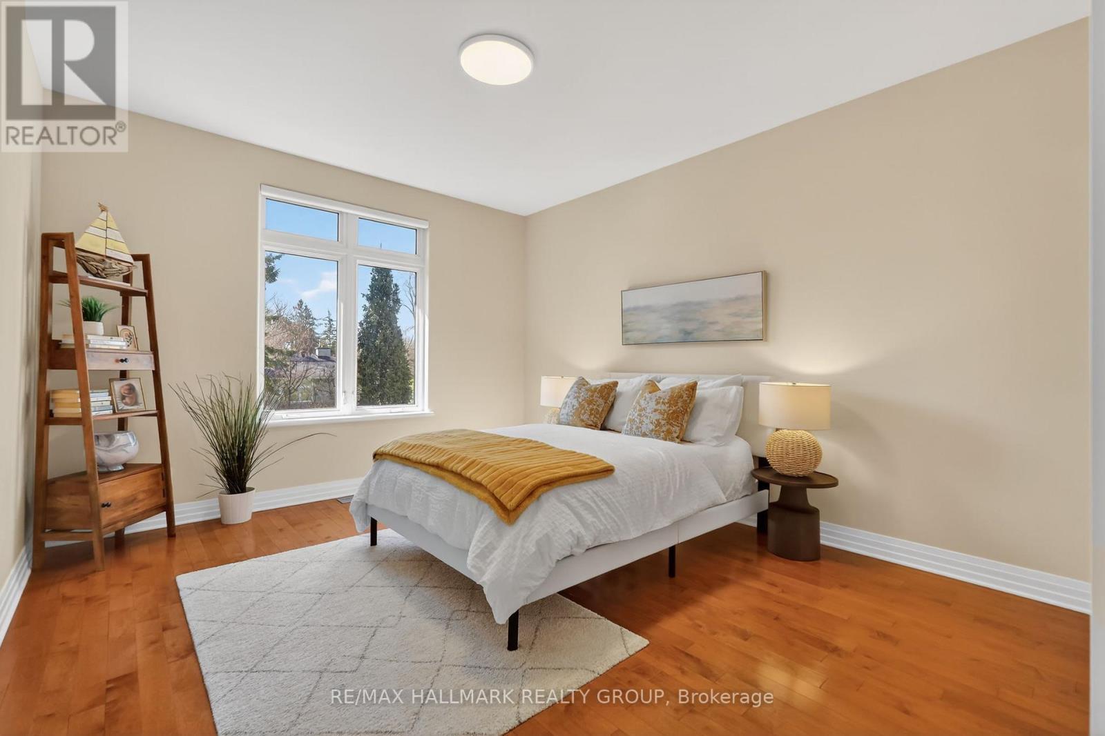 1934 Lenester Avenue, Ottawa, ON - Indoor Photo Showing Bedroom