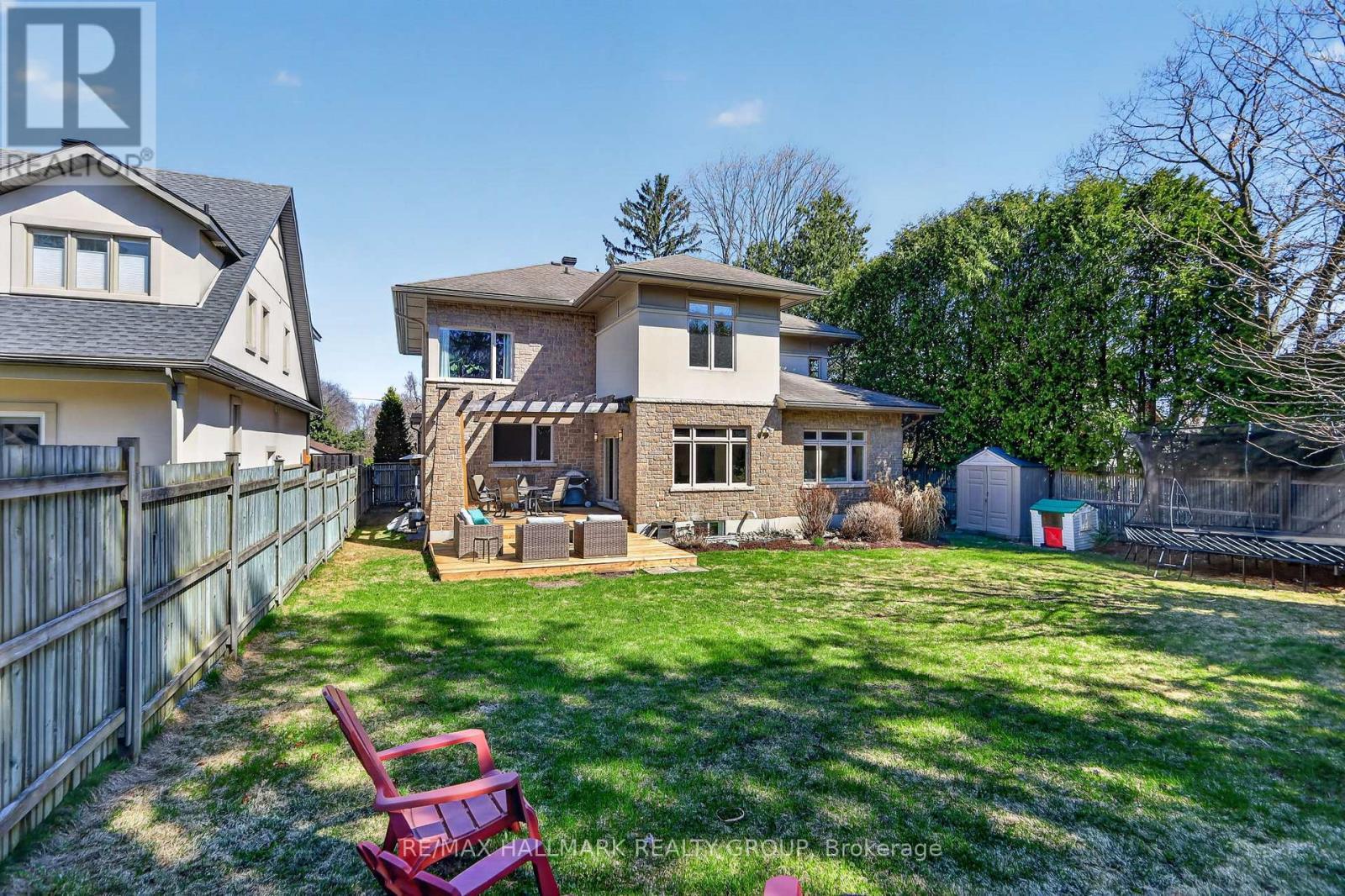 1934 Lenester Avenue, Ottawa, ON - Outdoor