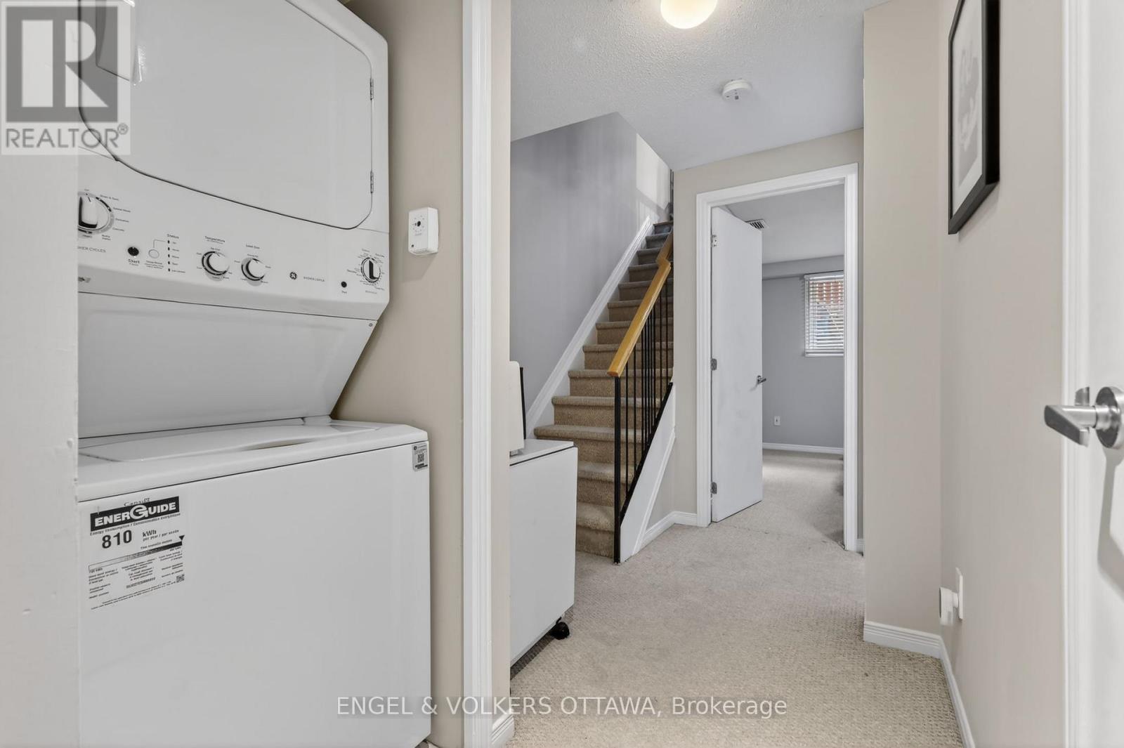 272 King Edward Avenue, Ottawa, ON - Indoor Photo Showing Laundry Room