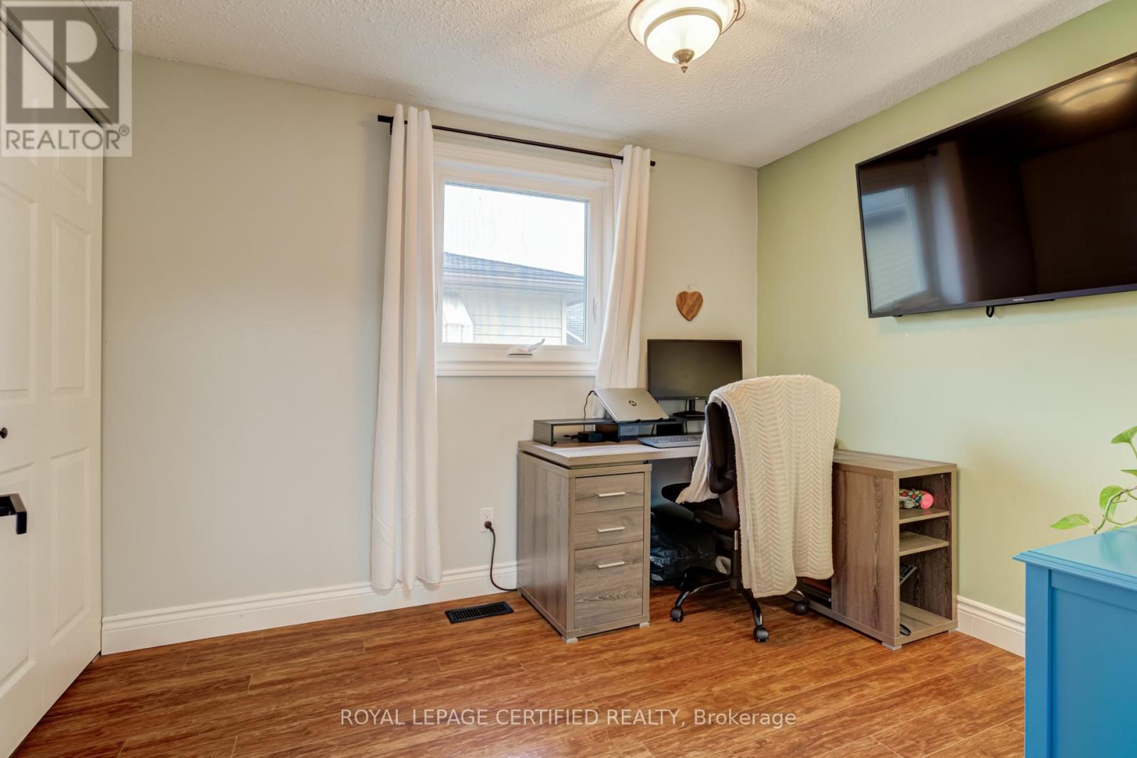 27 Lambert Street, Hamilton, ON - Indoor Photo Showing Office